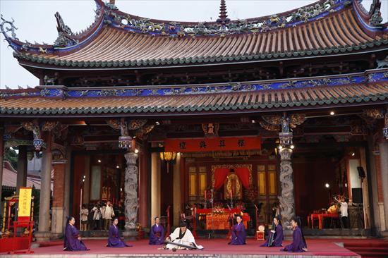 第1張-橫跨古今體驗儒家禮樂教化下的最高價值，以示對孔子至高崇敬之意、共5張圖片